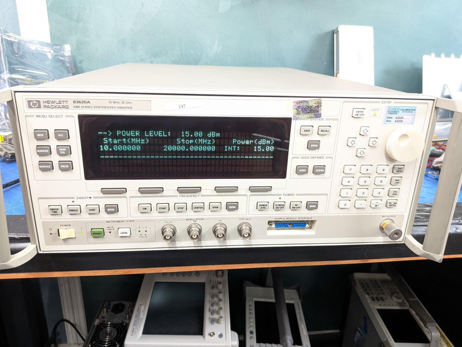 HP Agilent 83620A Signal Generator CW/Sweeper