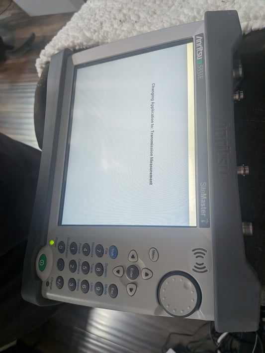 ANRITSU S331E 4 GHz Handheld Cable/Antenna Analyzer