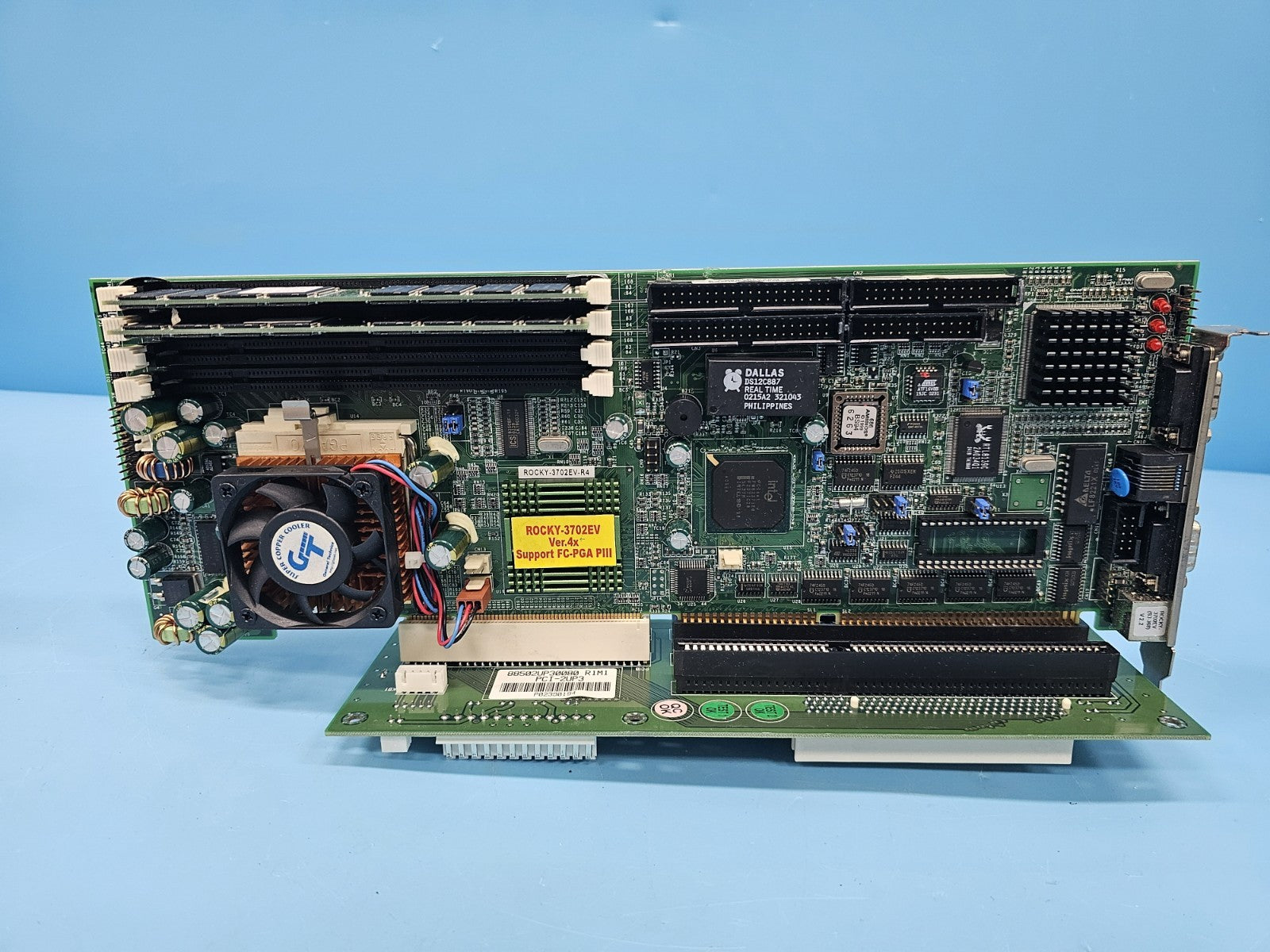 Rocky-3702EV-R4 Single Board Computer