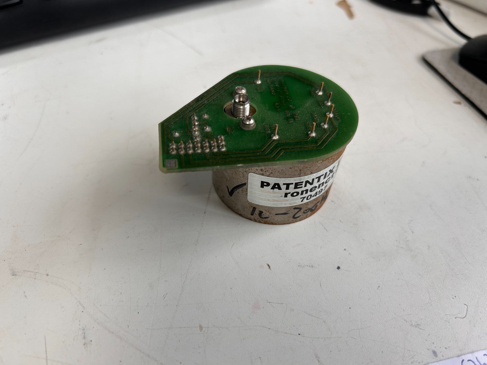 WILTRON YIG 12-20GHz 6700-C-31754 Oscillator