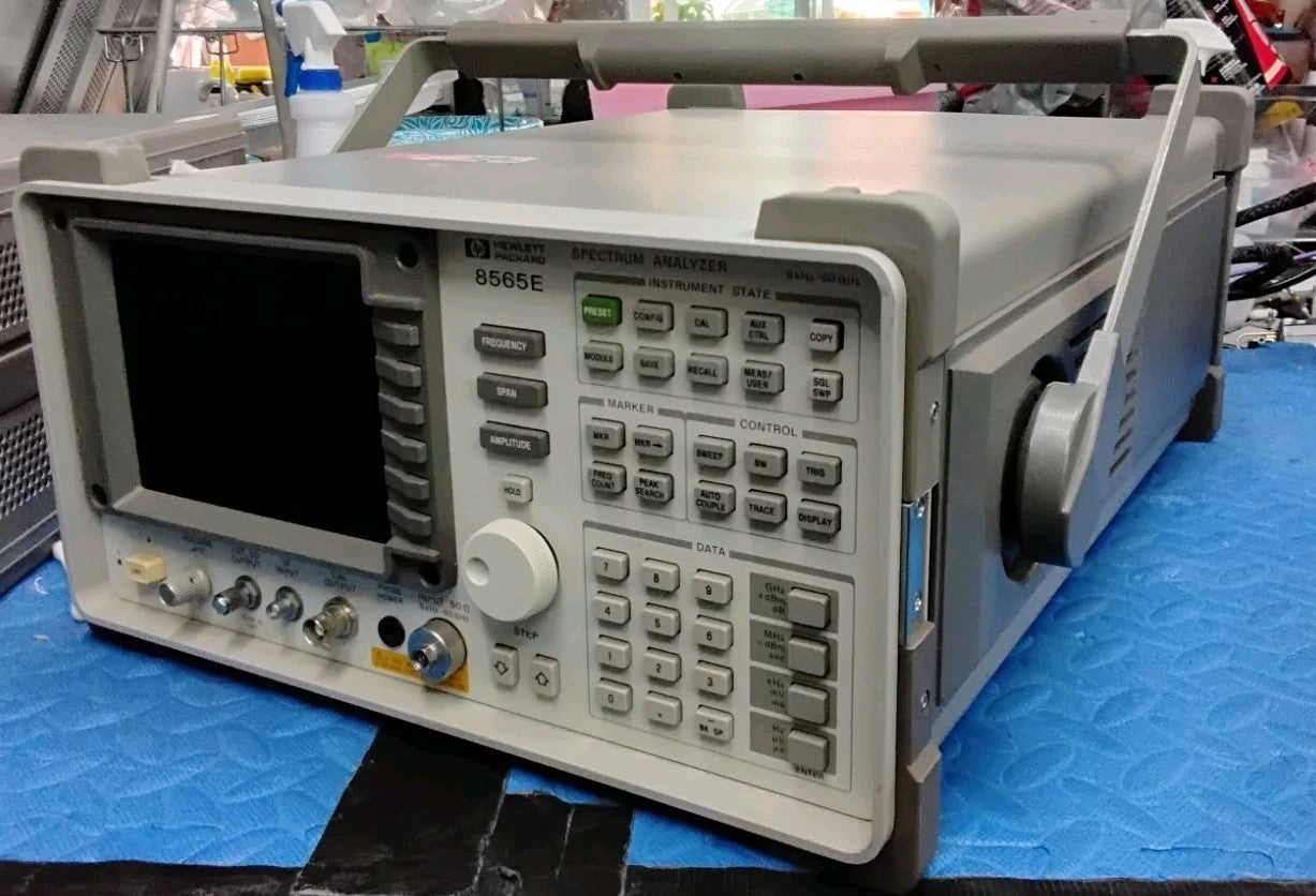 HP Spectrum Analyzer 8565E 20Hz - 50GHz