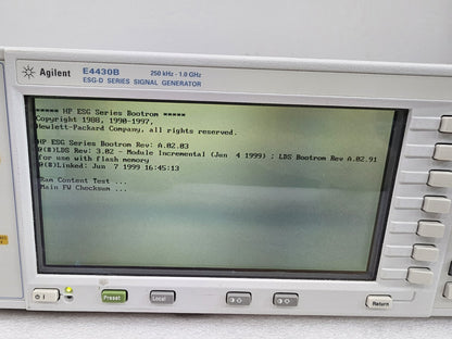 Agilent E4430B ESG-D Signal Generator 250kHz-1.0GHz