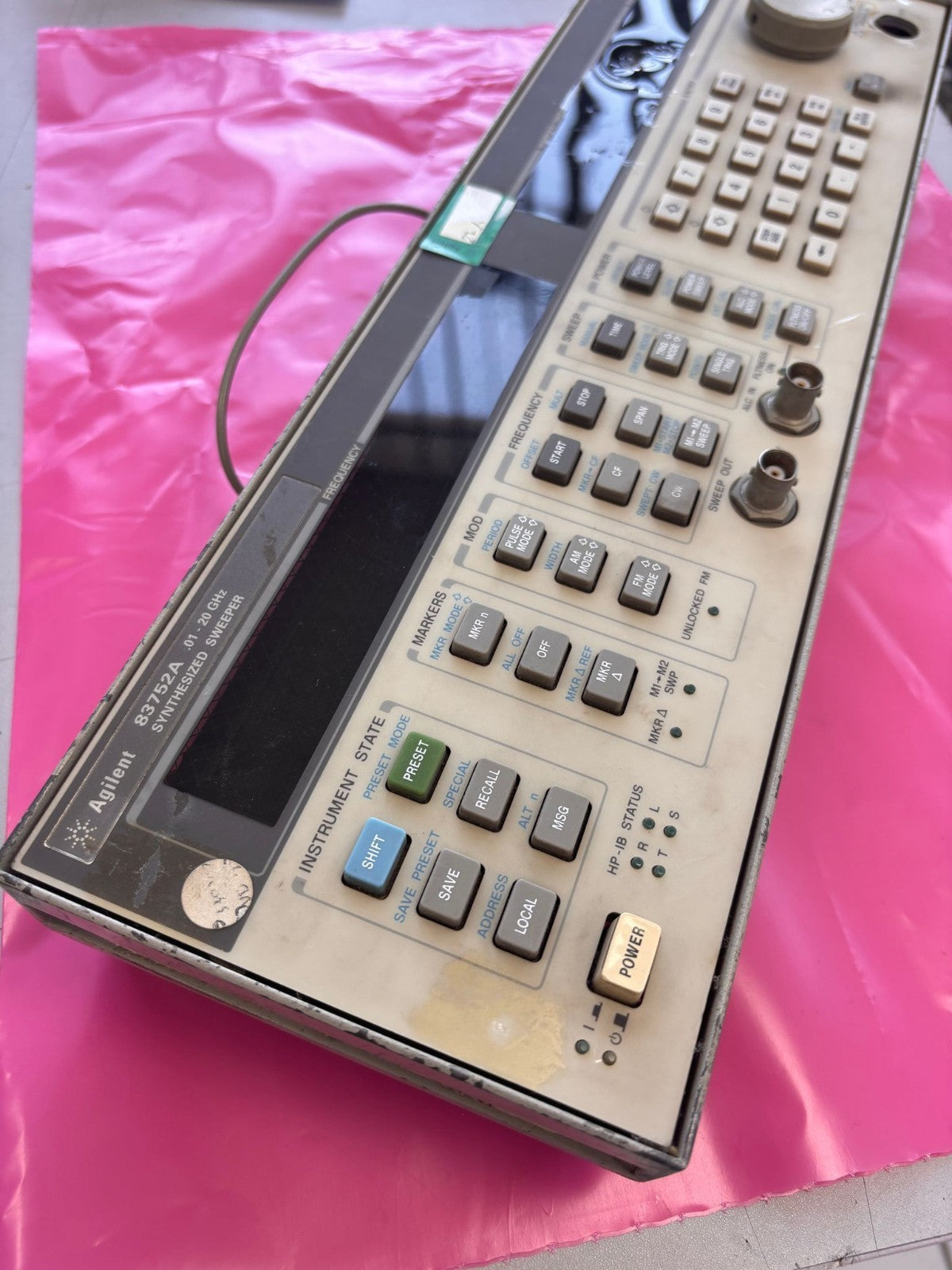 Agilent 83752A Front Panel Display