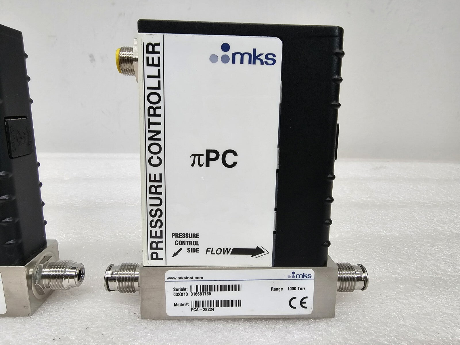 MKS PCA-28224 Pressure Controller 1000 Torr