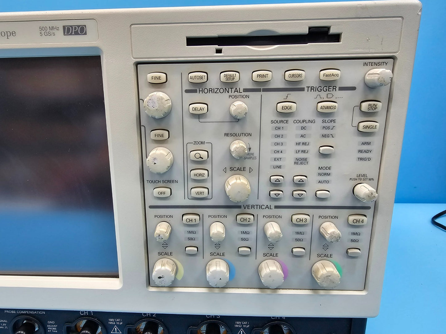 Tektronix TDS7054 Digital Phosphor Oscilloscope 500MHz