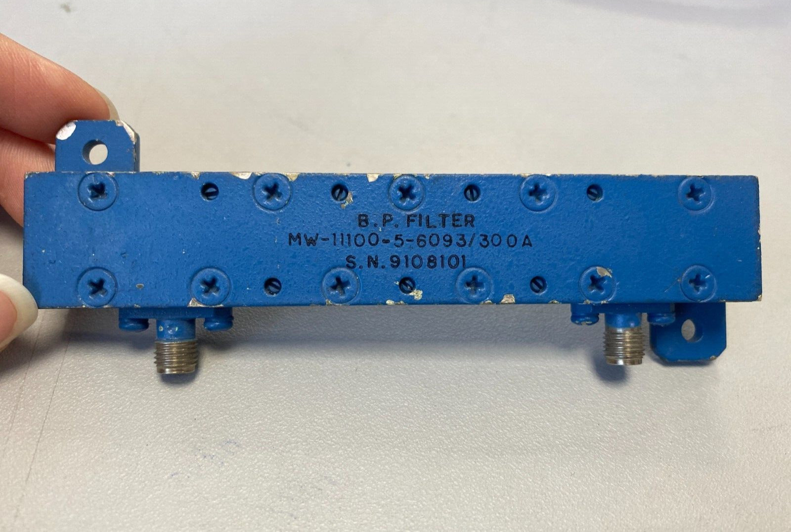 Band Pass Filter 6.1 GHz 450 MHz MW-11100-5-6093/300A