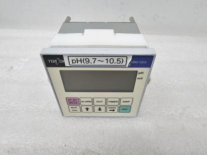 DKK-TOA HBM-100A pH Analyzer Laboratory Instrument