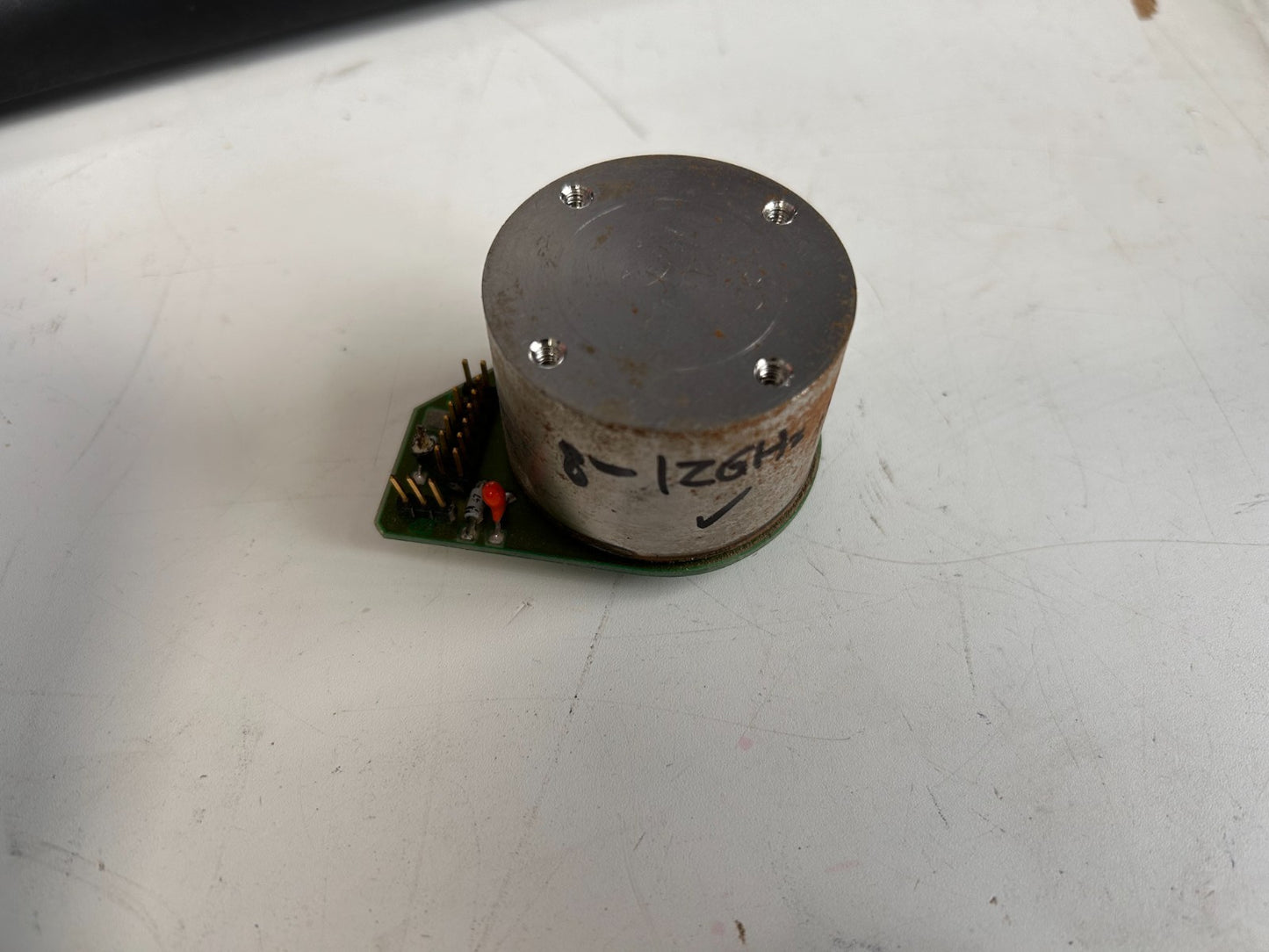 Wiltron YIG 8-12 GHz 6700-C-31571 Oscillator