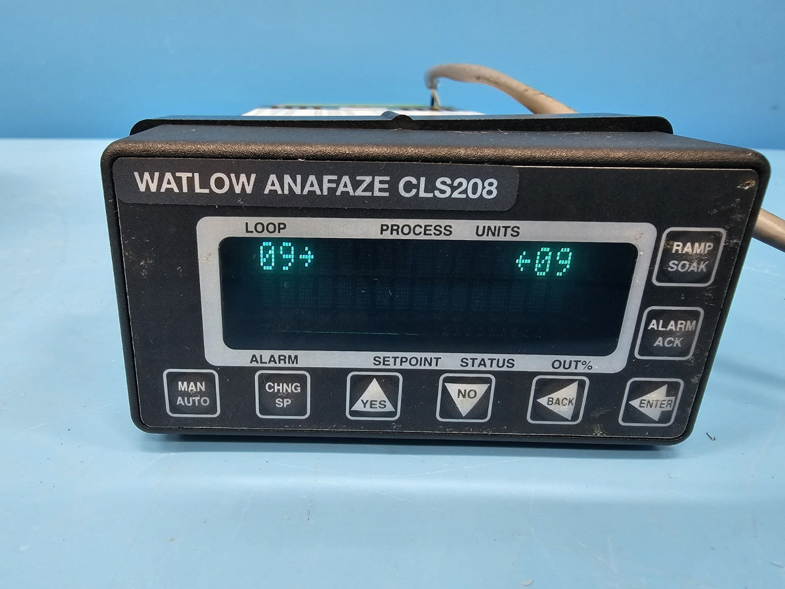 New Watlow CLS208 Temperature Controller 208V