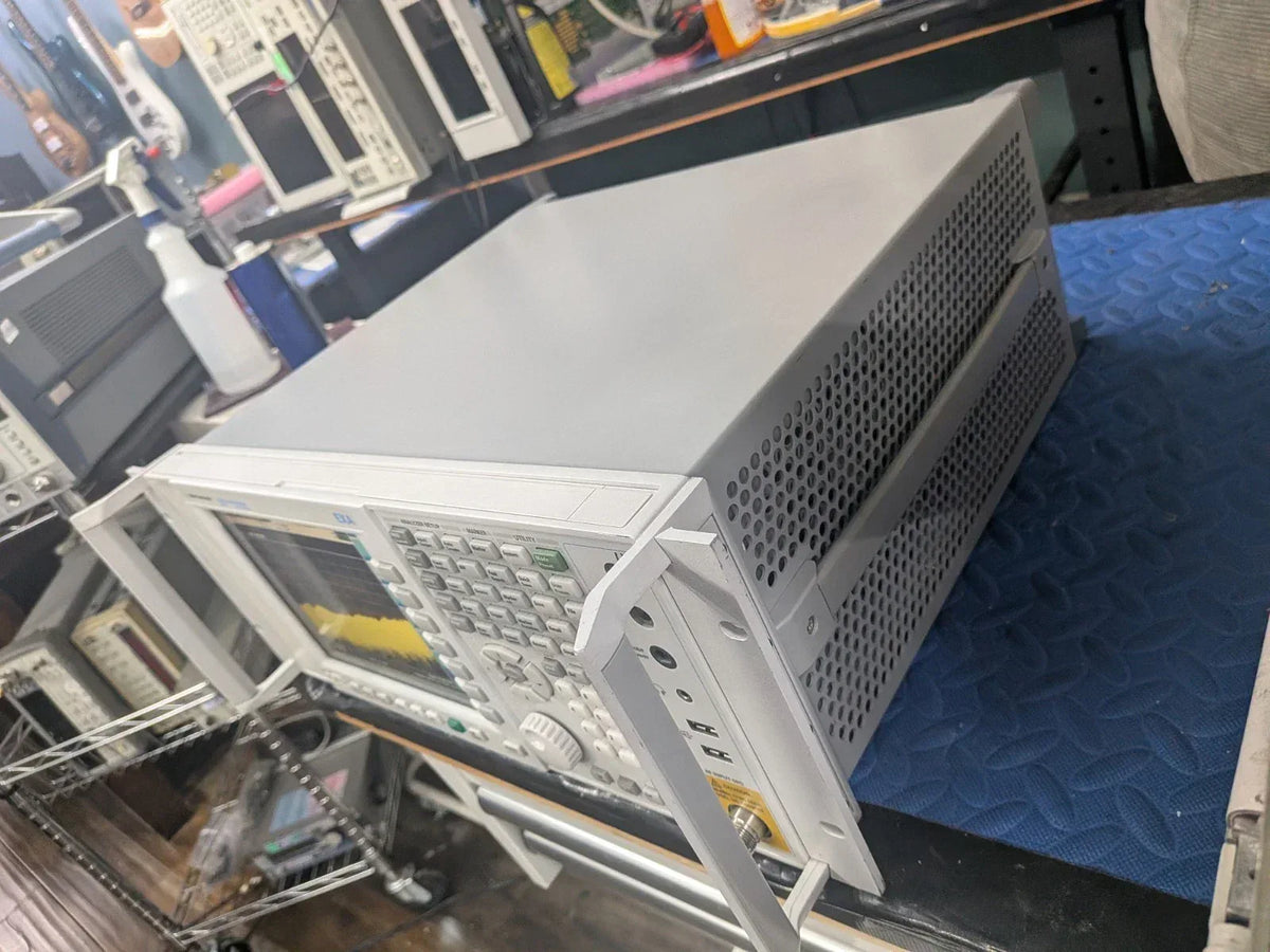 Agilent Keysight N9010A 26.5GHz Spectrum Analyzer