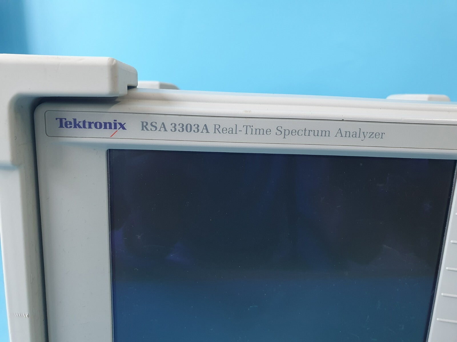Tektronix RSA3303A 3GHz Real-Time Spectrum Analyzer Calibrated