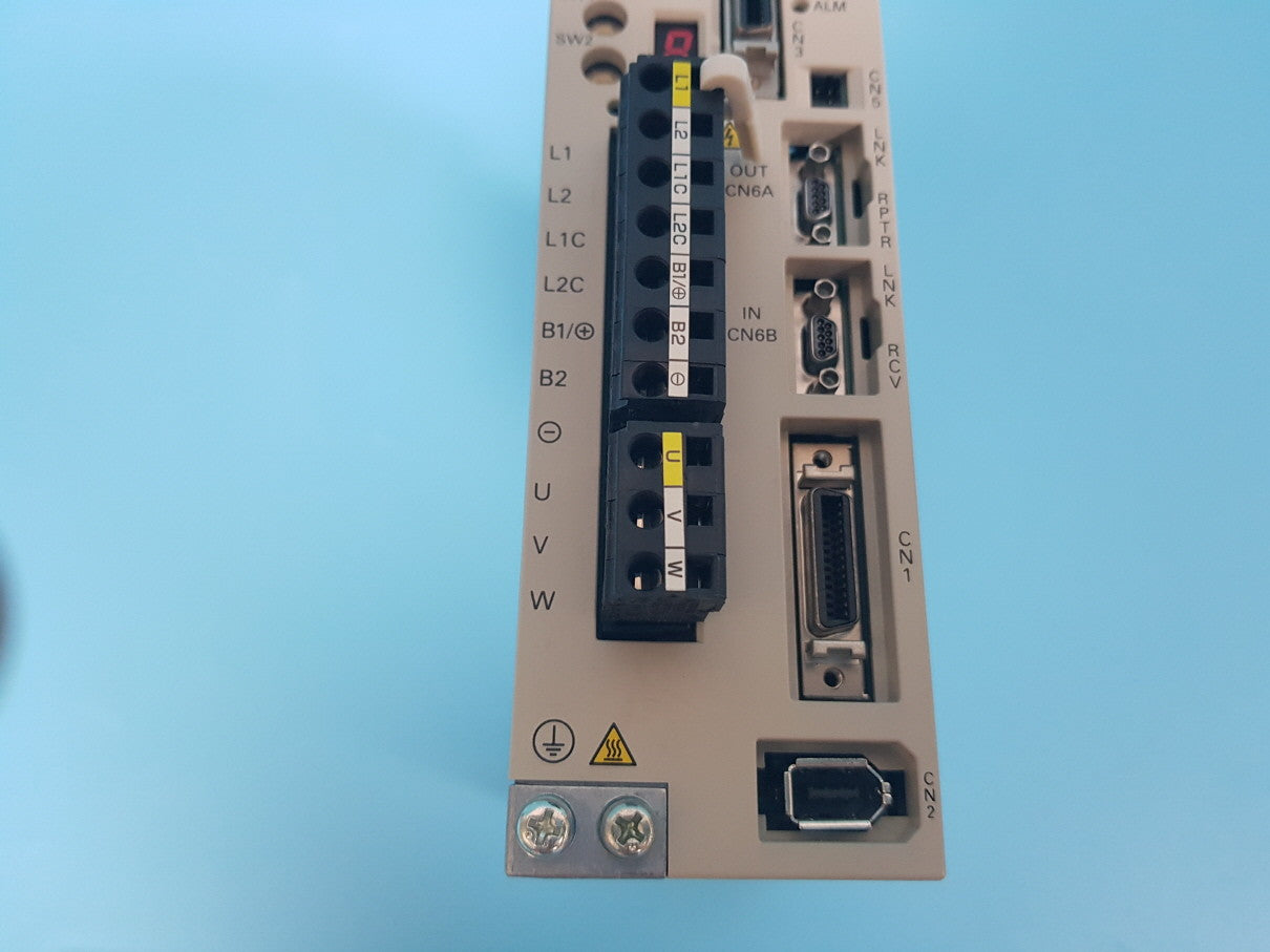 Yaskawa SGDS-02A72A Servo Drive Motor Controller