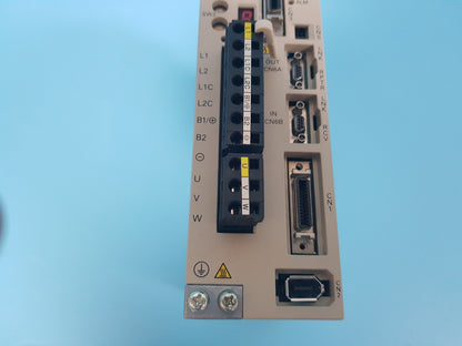 Yaskawa SGDS-02A72A Servo Drive Motor Controller