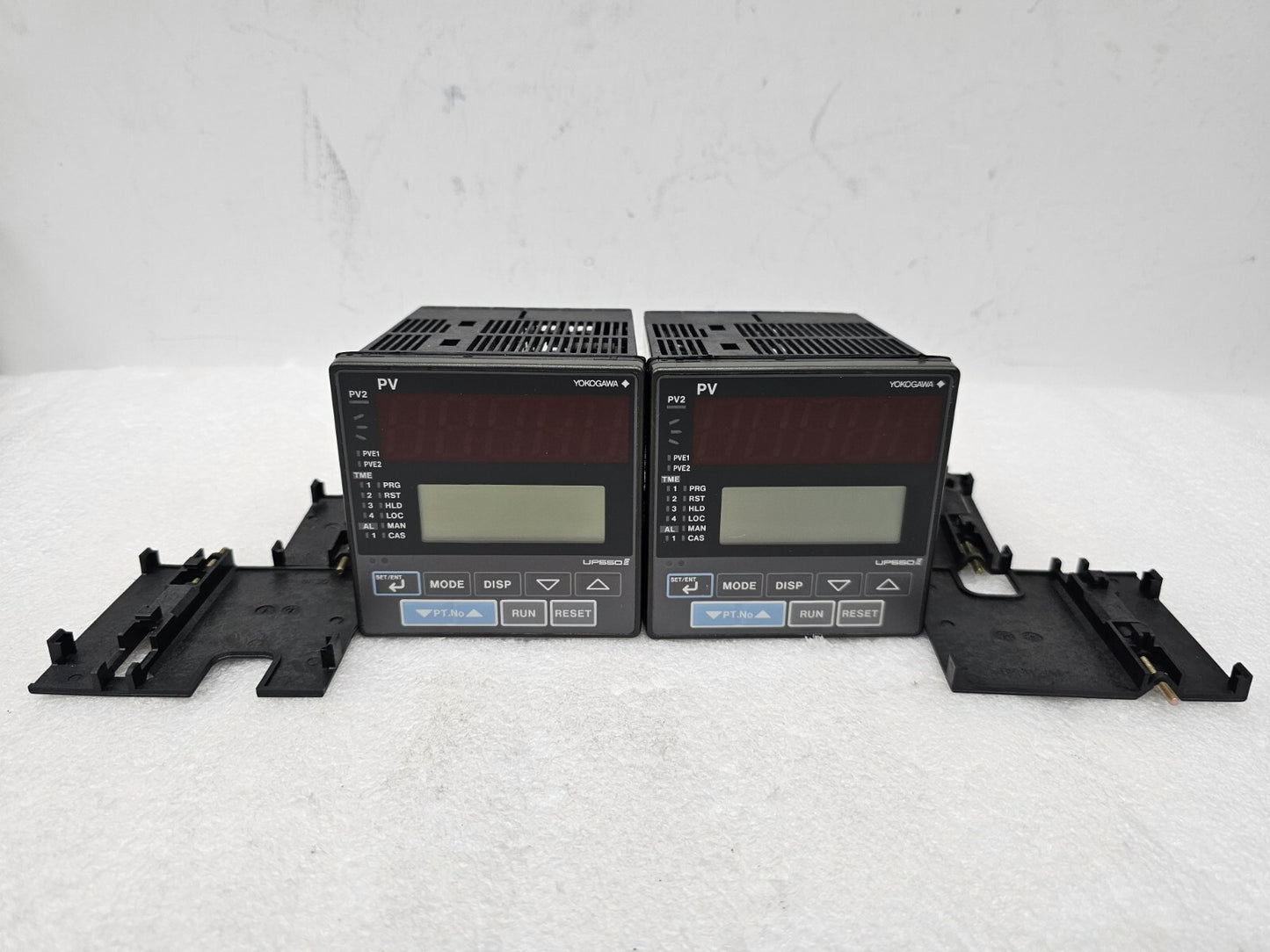 Yokogawa UP550 Controller UP550-01 S4