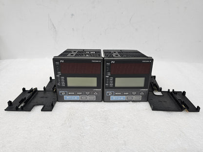 Yokogawa UP550 Controller UP550-01 S4