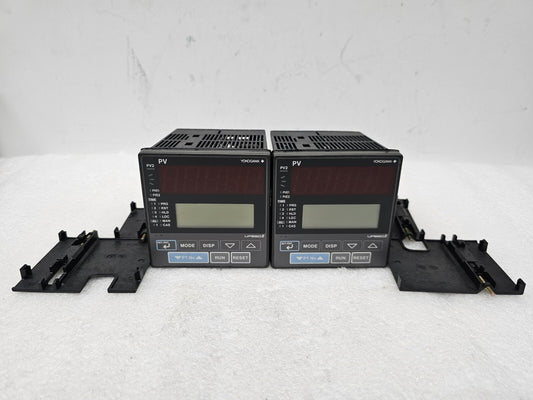 Yokogawa UP550 Controller UP550-01 S4