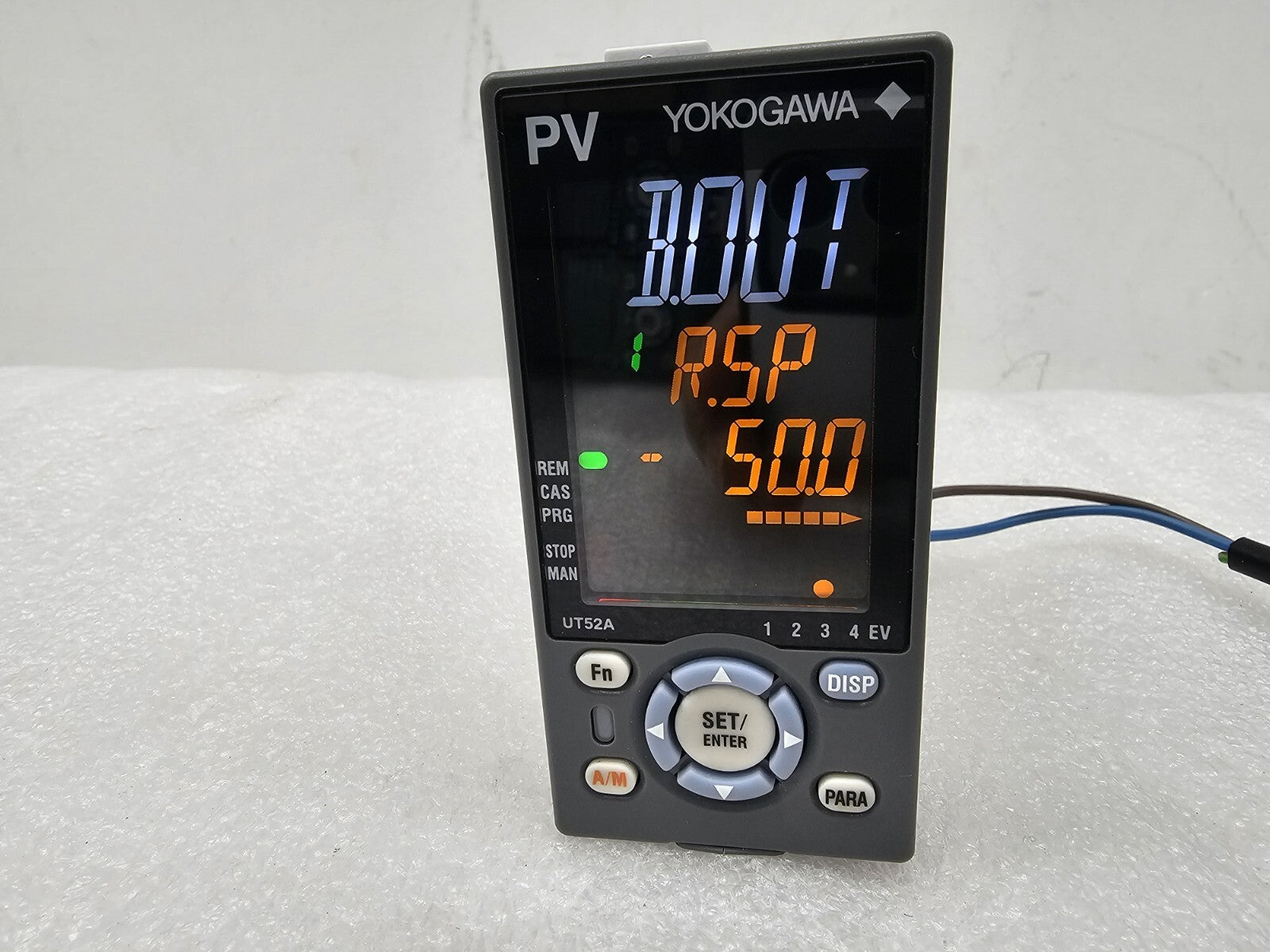 Yokogawa UT52A Temperature Controller S8 R1