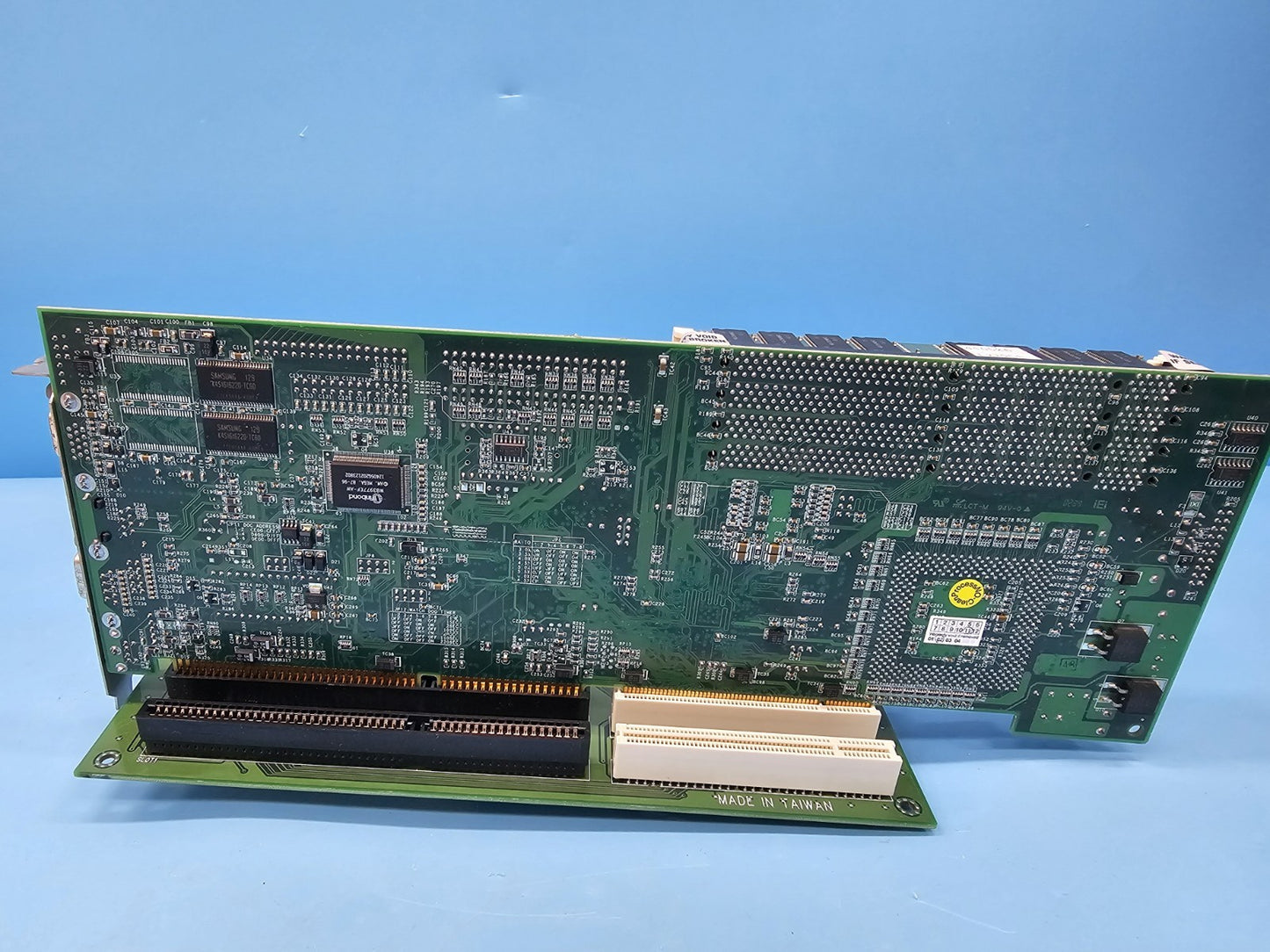 Rocky-3702EV-R4 Single Board Computer