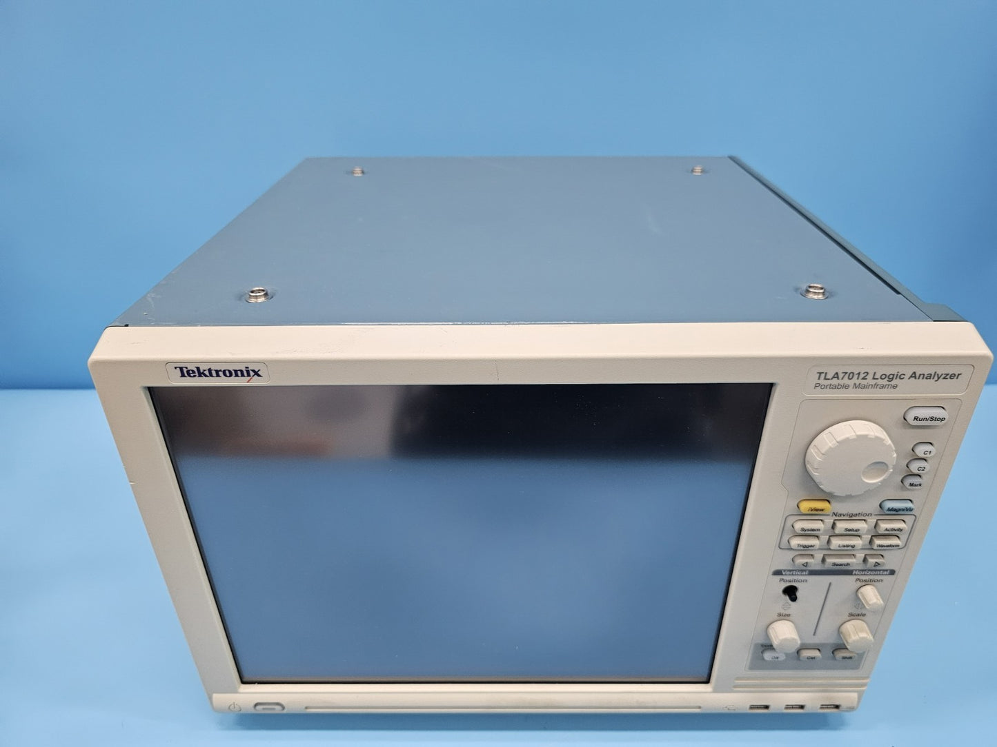 Tektronix TLA7012 Logic Analyzer Portable Mainframe