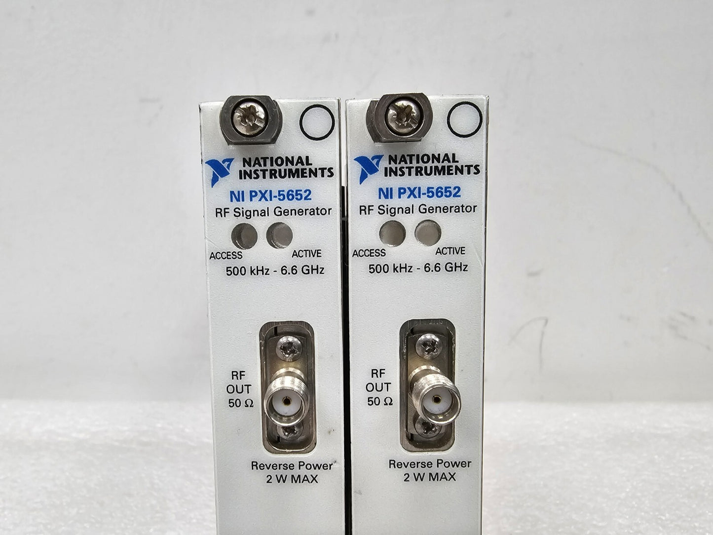National Instruments NI PXI-5652 191967G-03 RF Signal Generator