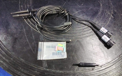 Tektronix P2221 Probe Set of Two