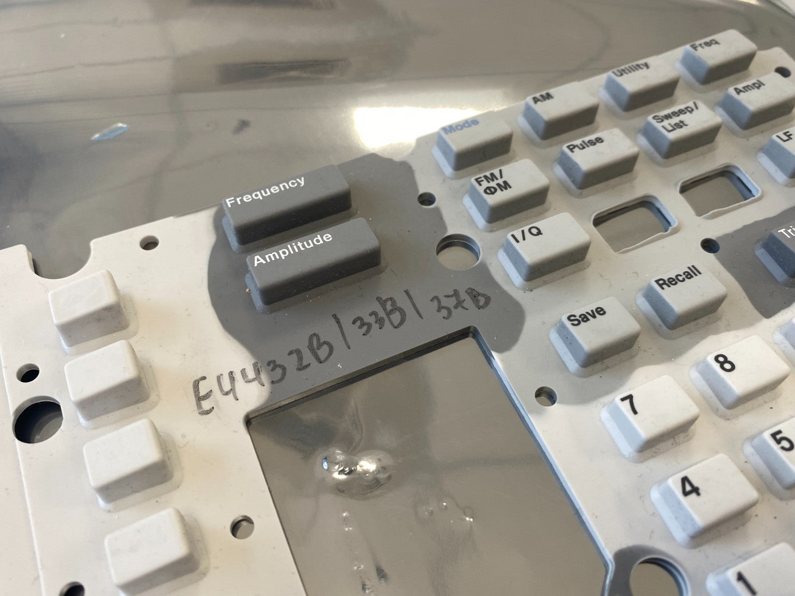 Agilent Keypad E4432B E4433B E4437B