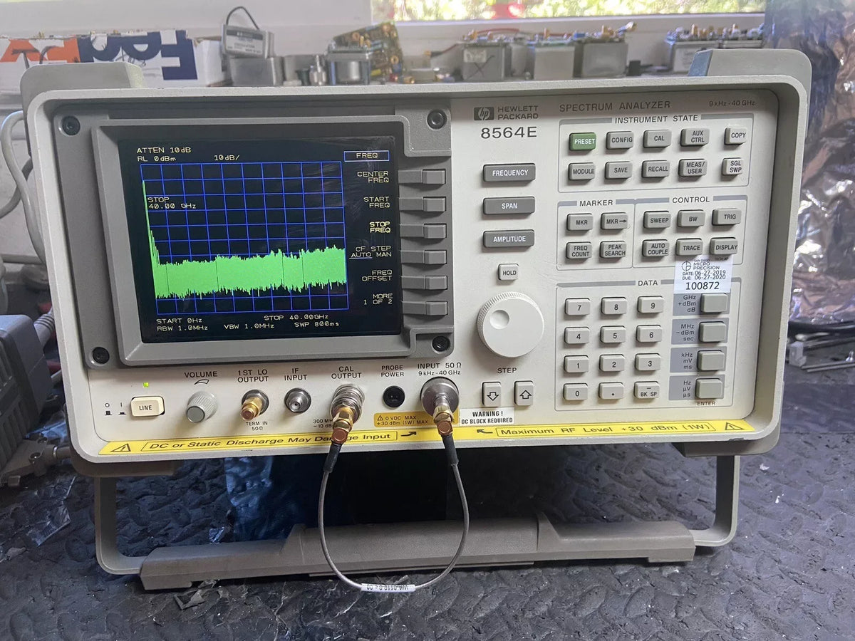 HP Agilent 8564E 40GHz Spectrum Analyzer Color LCD