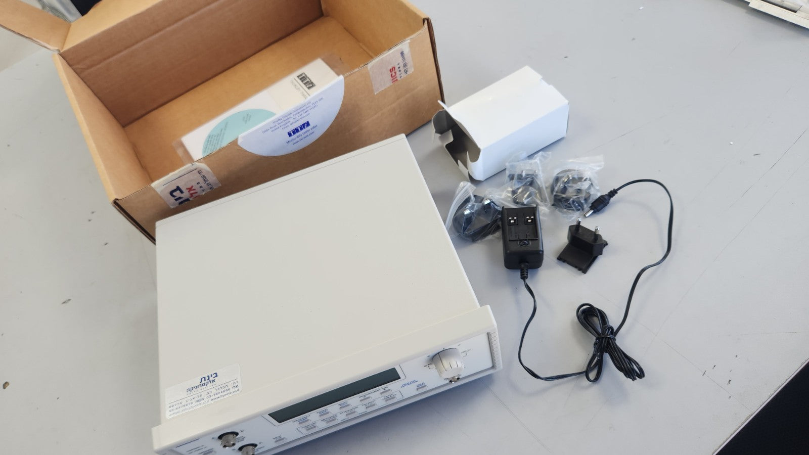TTi TF930 3GHz Universal Frequency Counter RF USB
