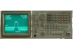 Tektronix 2711 Spectrum Analyzer (Used)