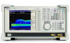 Tektronix RSA3308B Analyzer (Used)