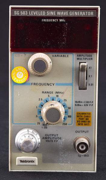 Tektronix SG503 RF Signal Generator (Used)