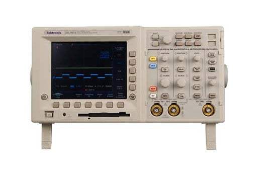 Tektronix TDS 3032 300 MHz Digital Phosphor Oscilloscope (Pre-Owned)
