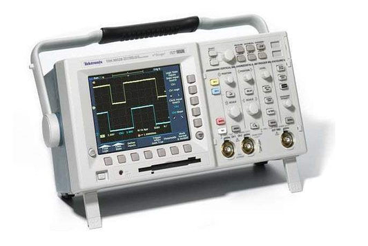 Tektronix TDS3034B 300 MHz 4-Channel Digital Phosphor Oscilloscope (Used)